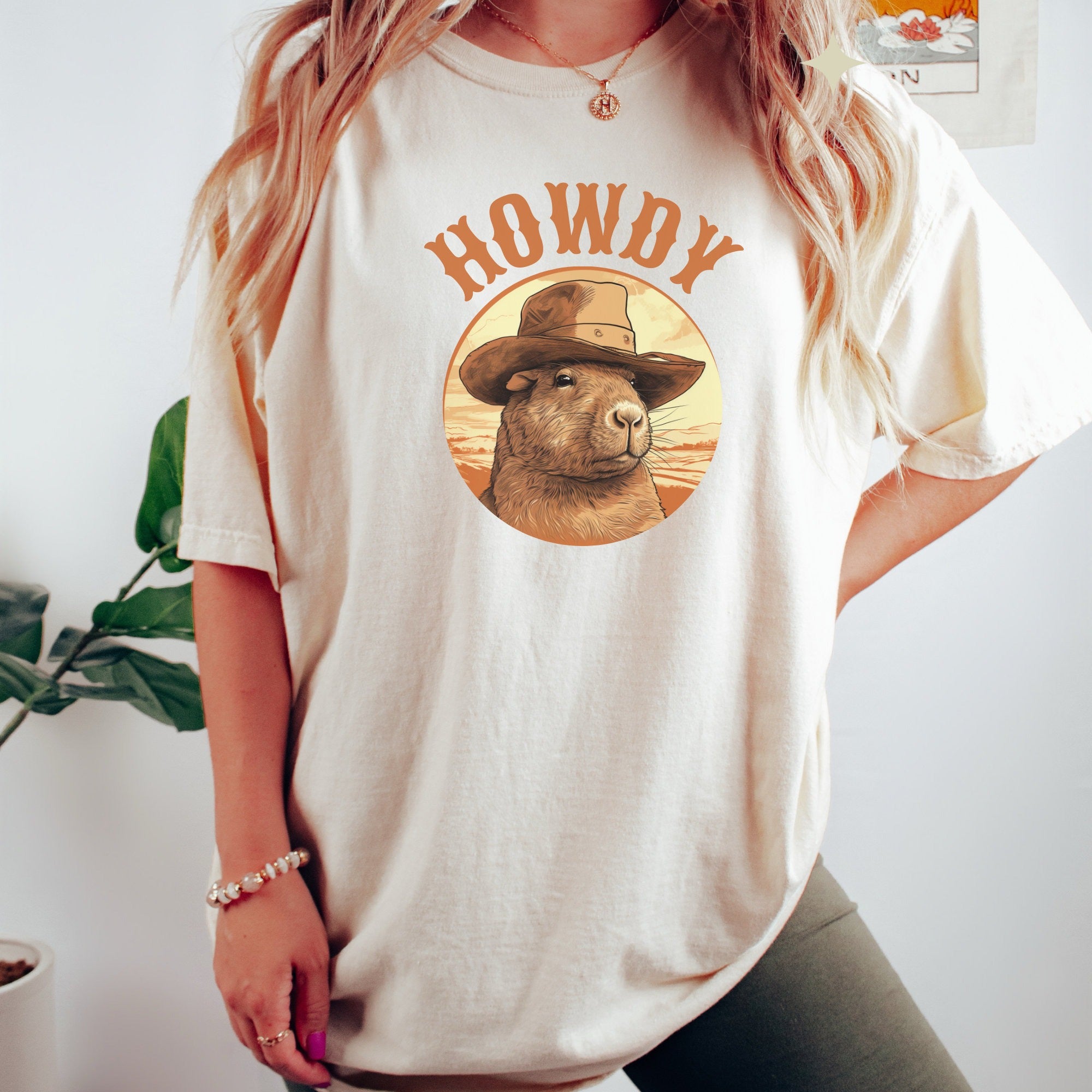 Capybara Howdy Tshirt